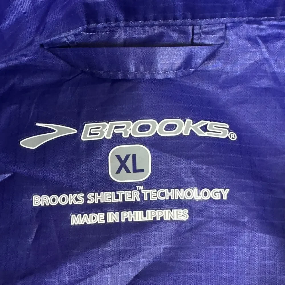 Brooks Vest Mens XL Lite-Shelter Technology Running Athletic Sleeveless Full Zip